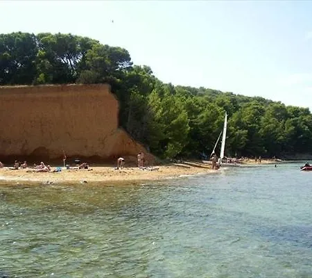 Stipe 3*